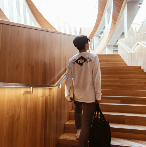 Онлайн курс Полугодовой курс ЕГЭ-2026. Обществознание. Девиант с Лерой Толмачевой от Foxford