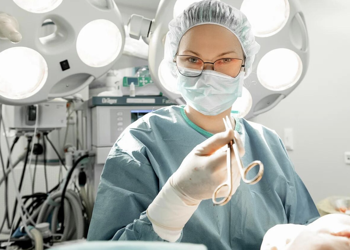 Онлайн курс Омолаживающая хирургия Средней трети лица от Школа пластической хирургии Ксении Авдошенко