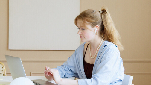 Онлайн курс Обучение работающего населения в области гражданской обороны и защиты от чрезвычайных ситуаций от Контур